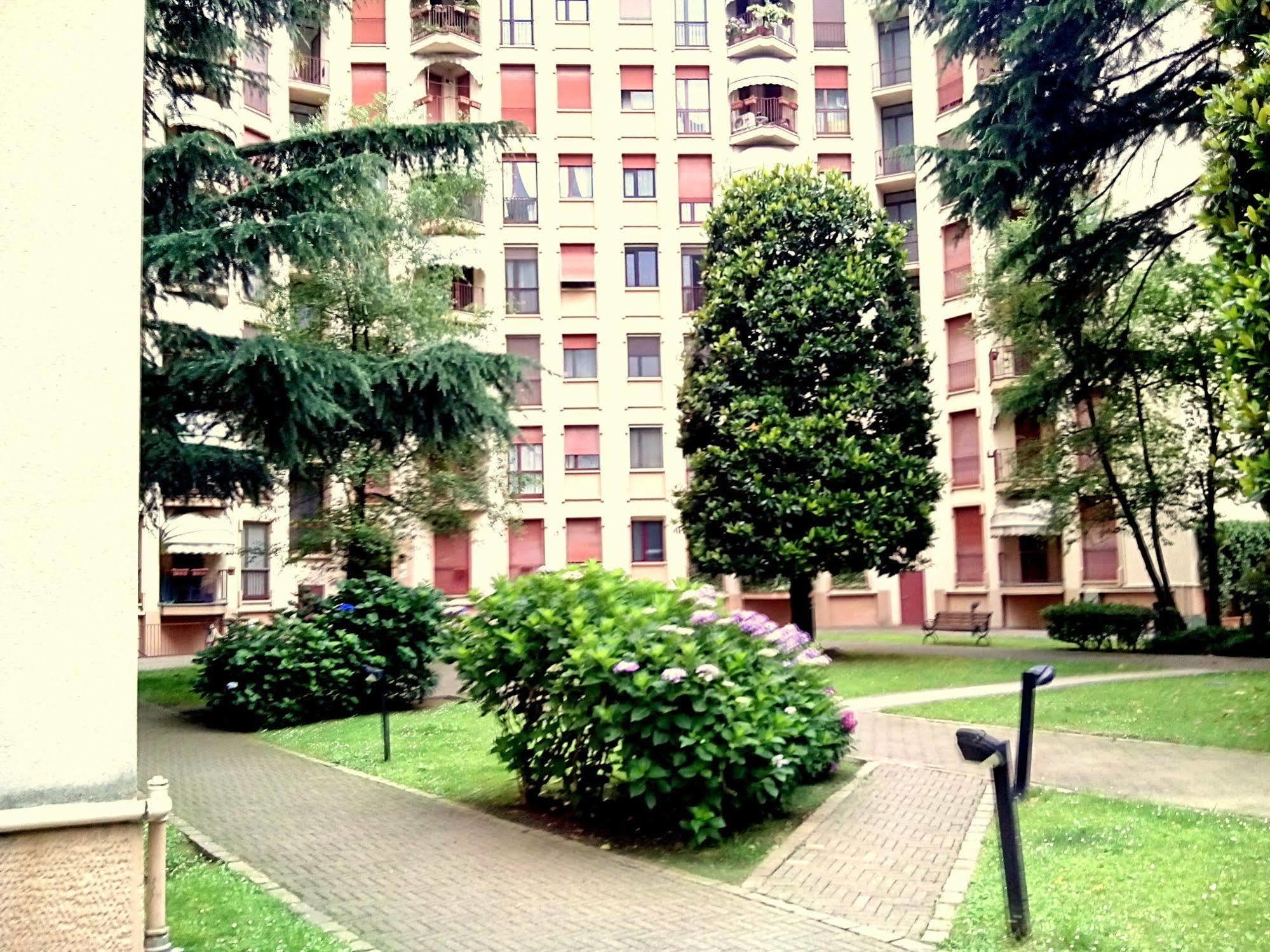 Vercelli Apartment Novara Bagian luar foto